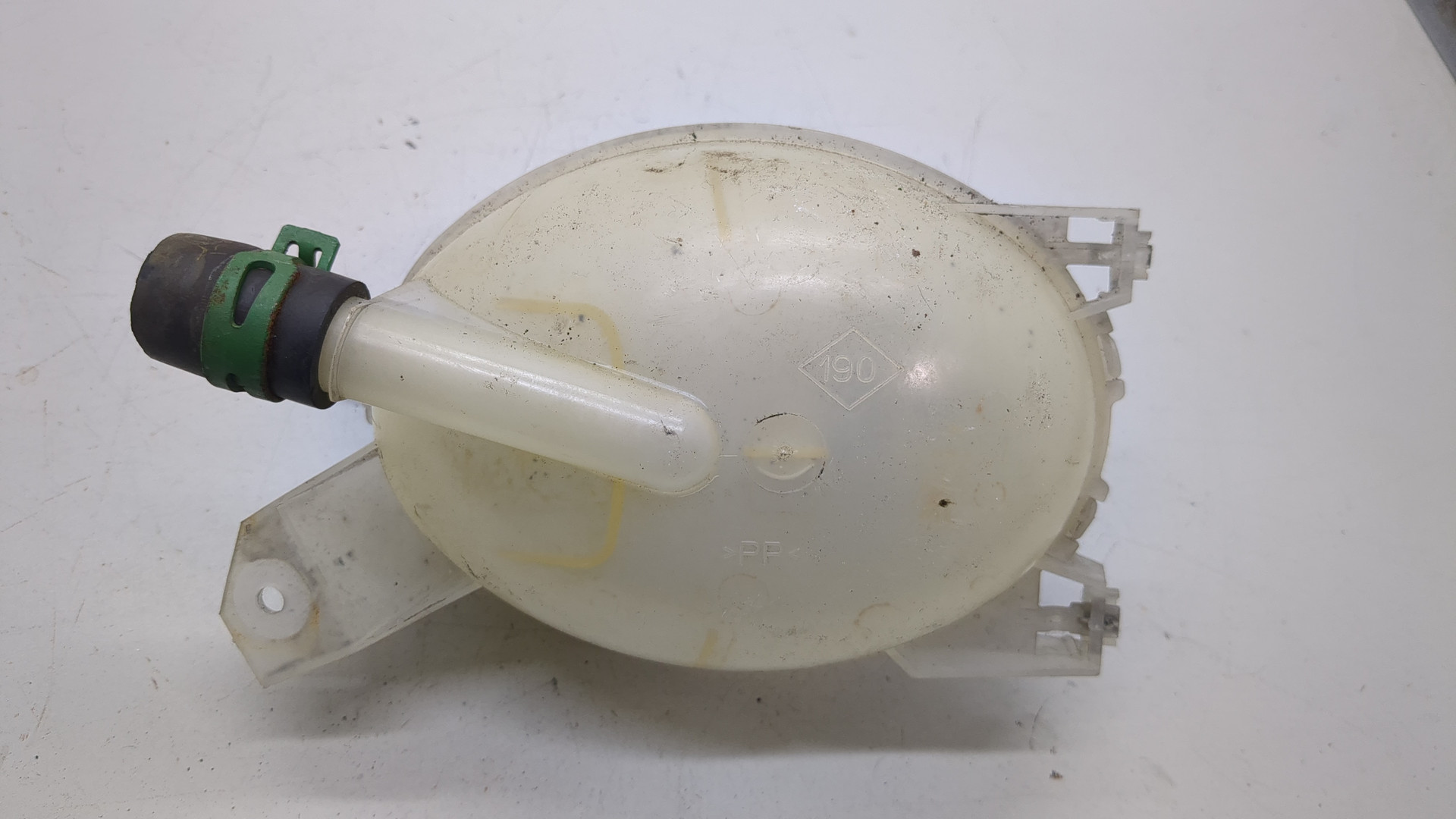 Бачок расширительный