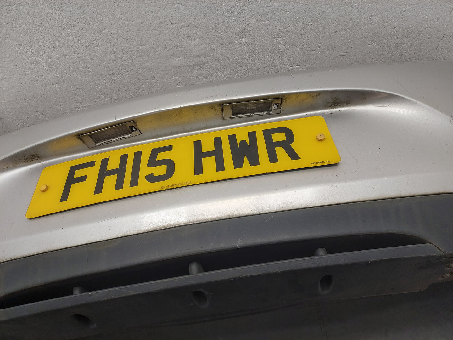 Бампер задний