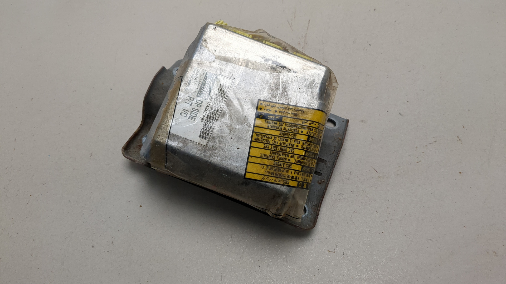 Блок управления подушек безопасности (AIR BAG)