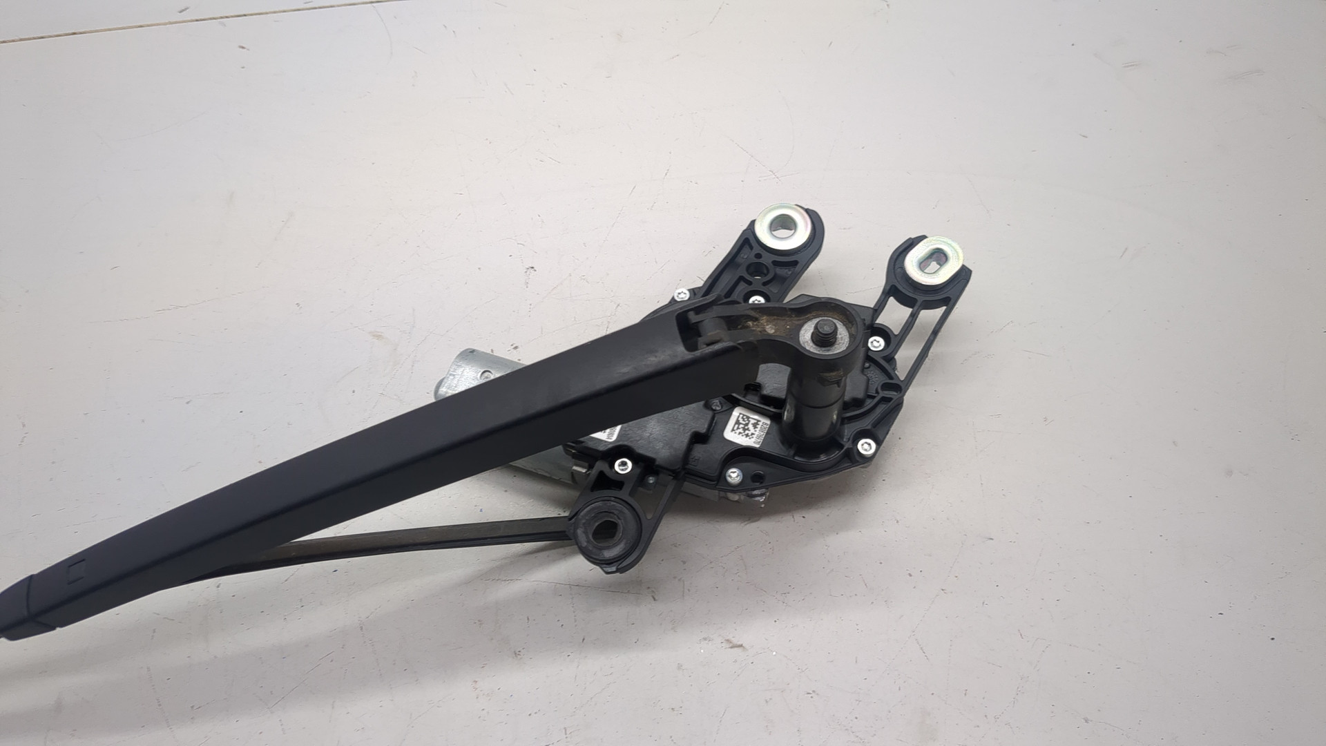 Моторчик стеклоочистителя задний