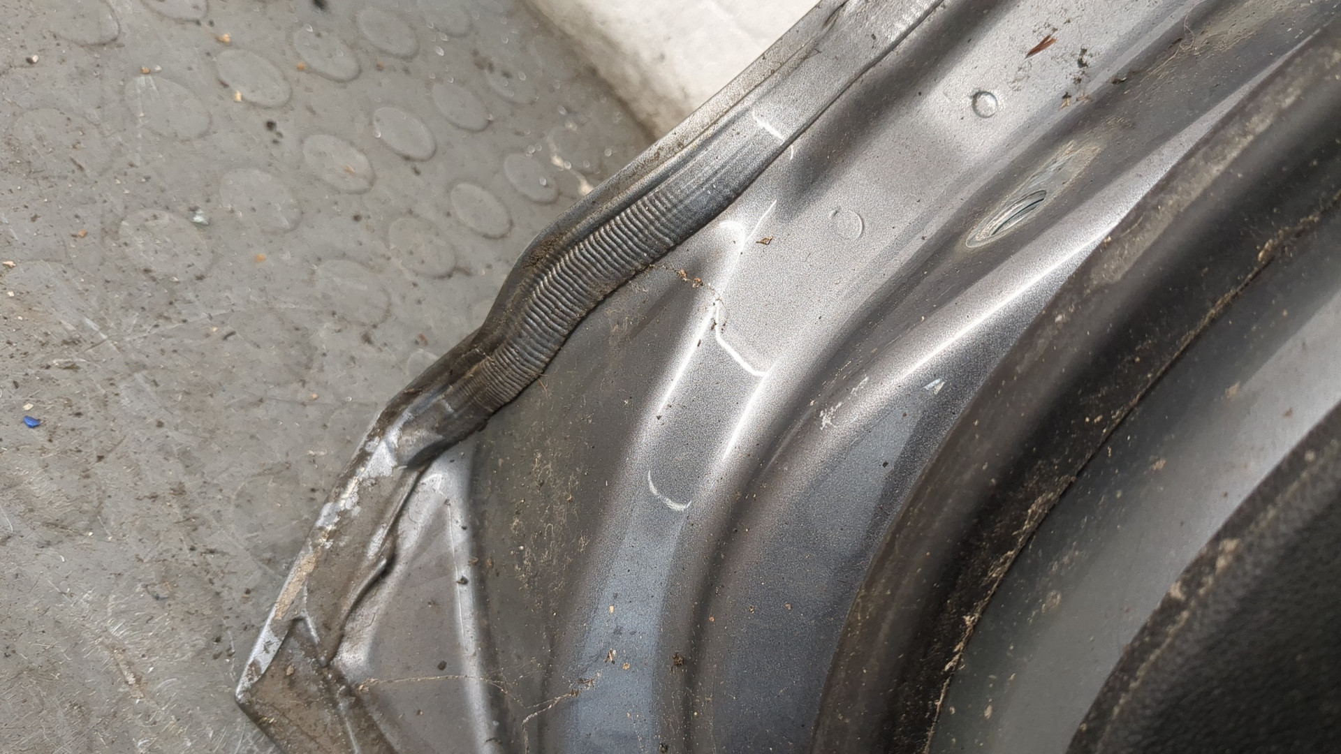 Дверь задняя правая