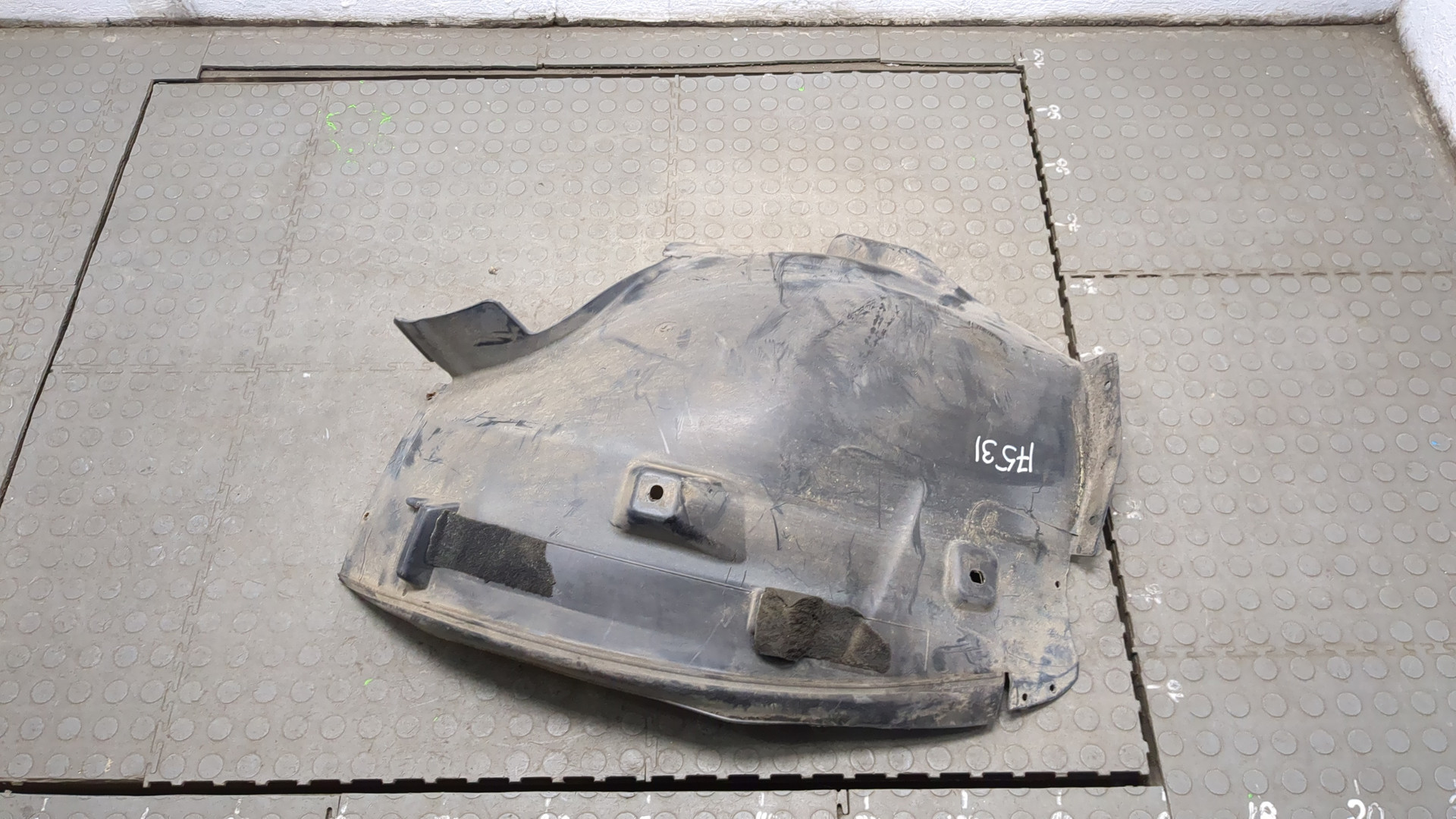 Локер передний левый