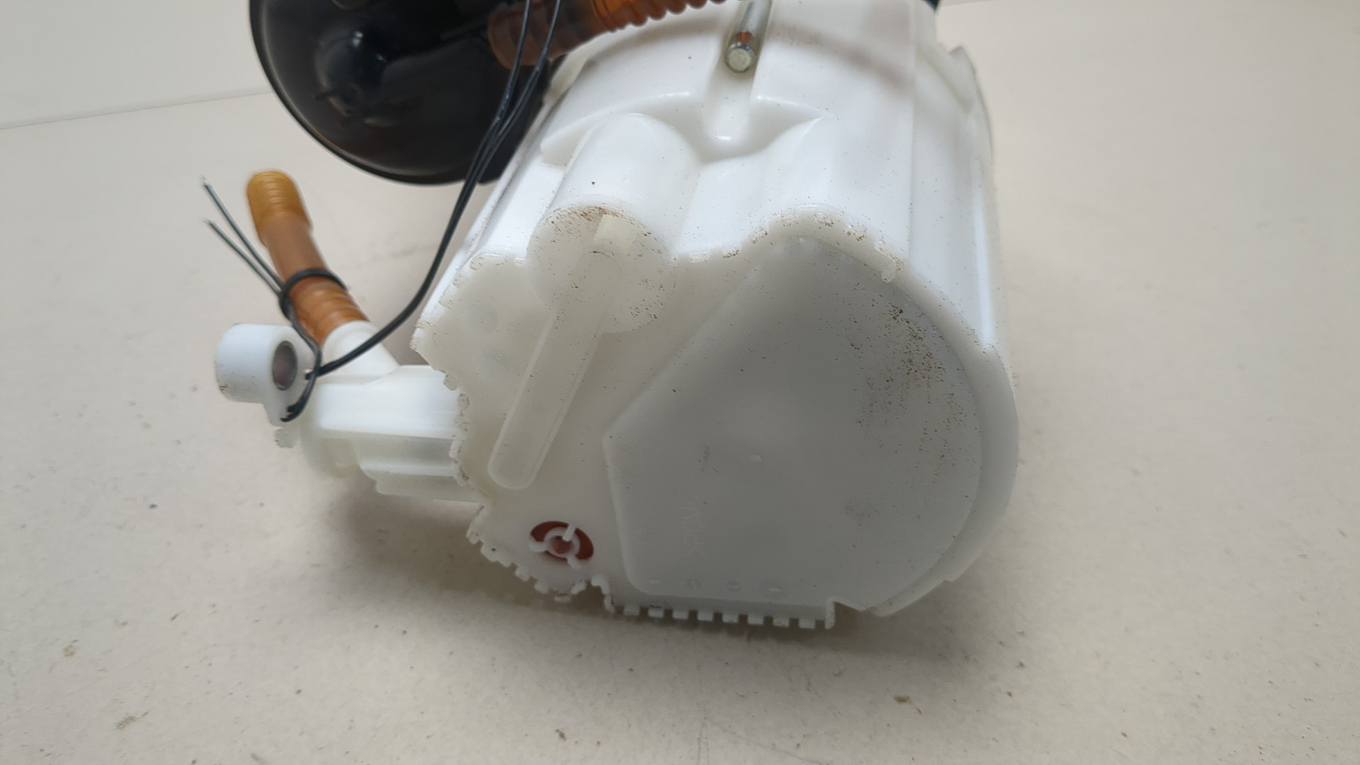 Насос топливный электрический