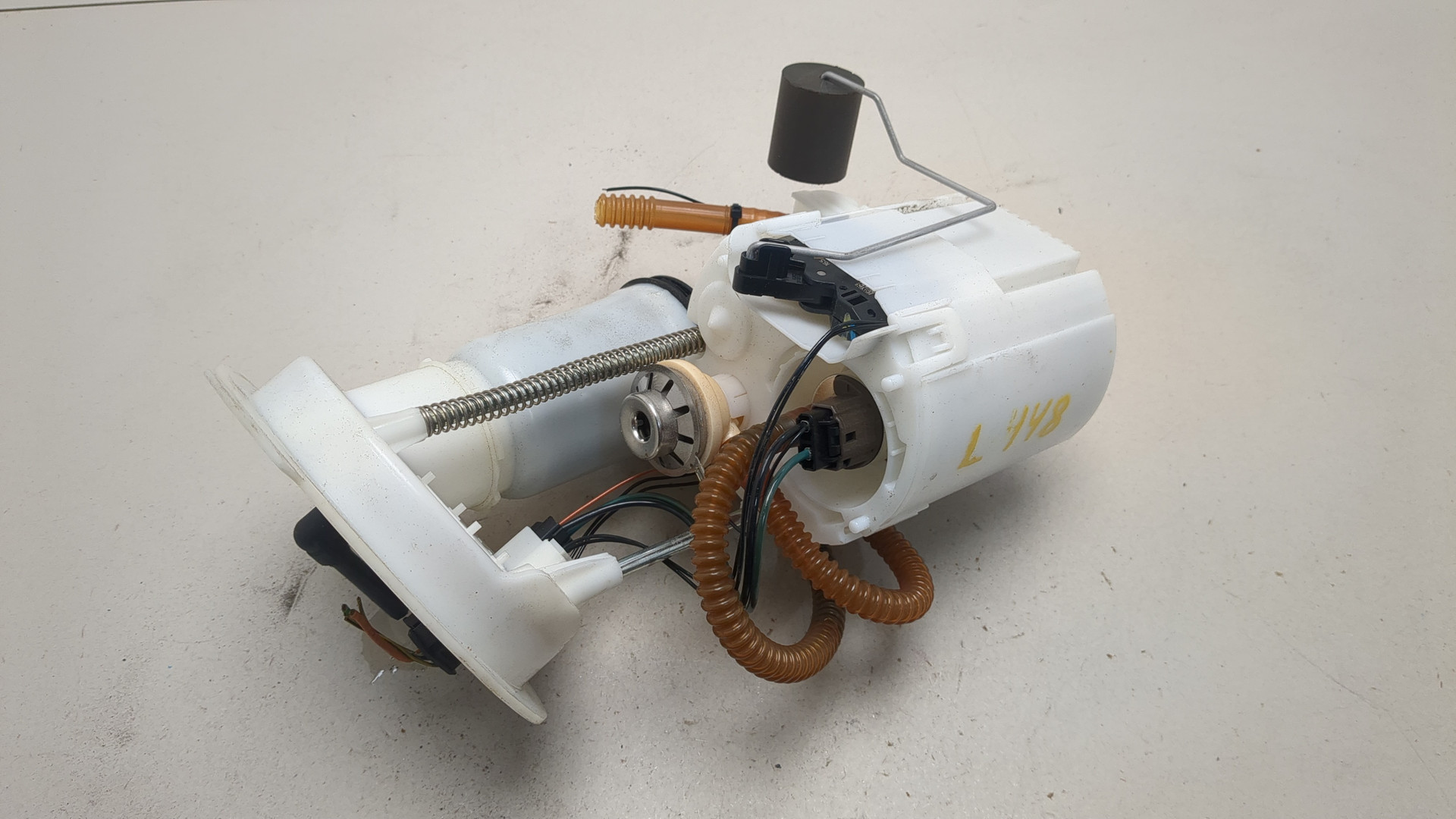 Насос топливный электрический