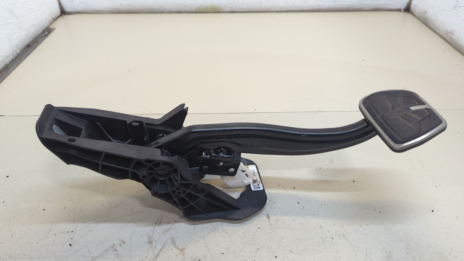 Педаль тормоза