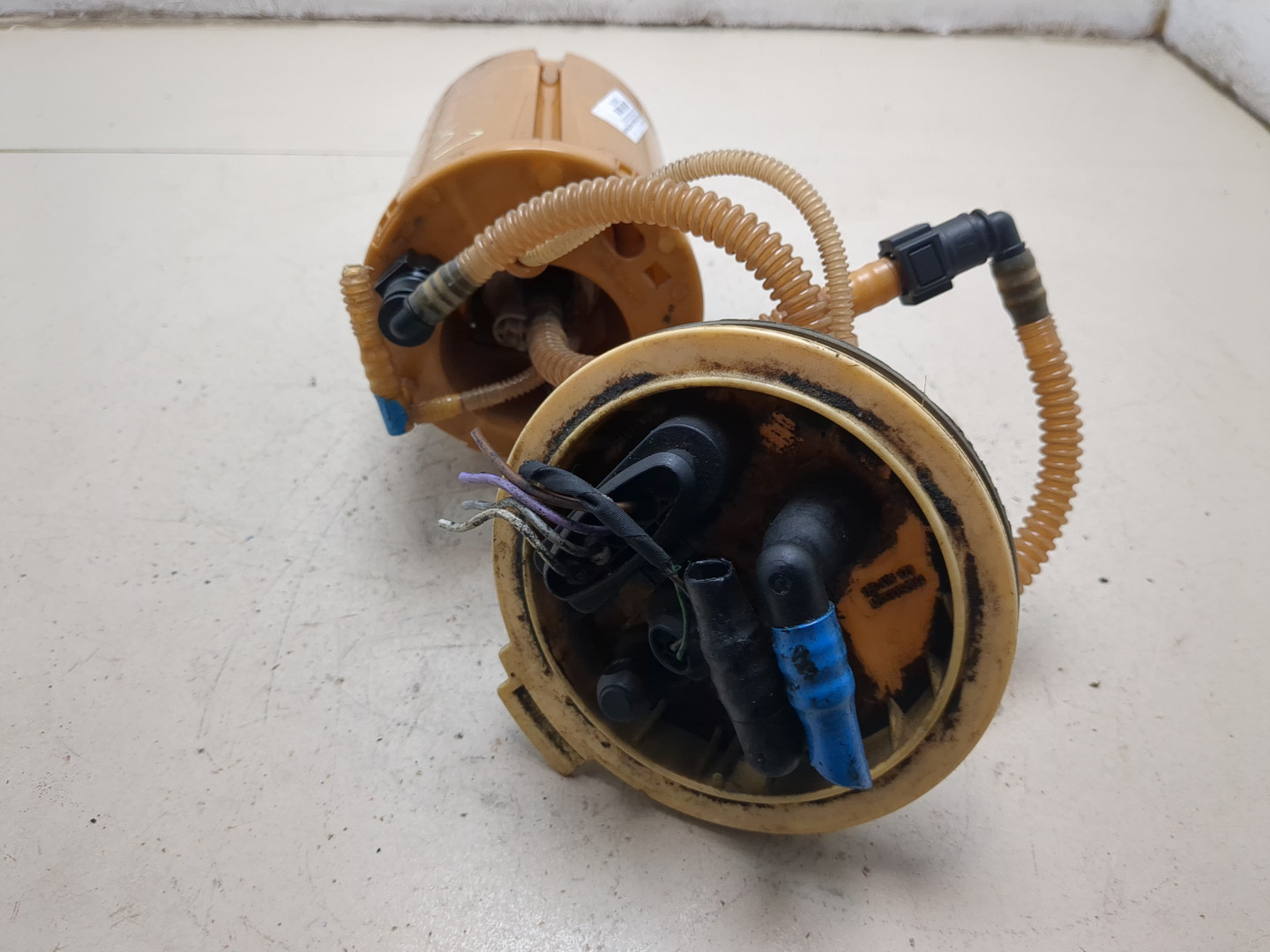 Насос топливный электрический