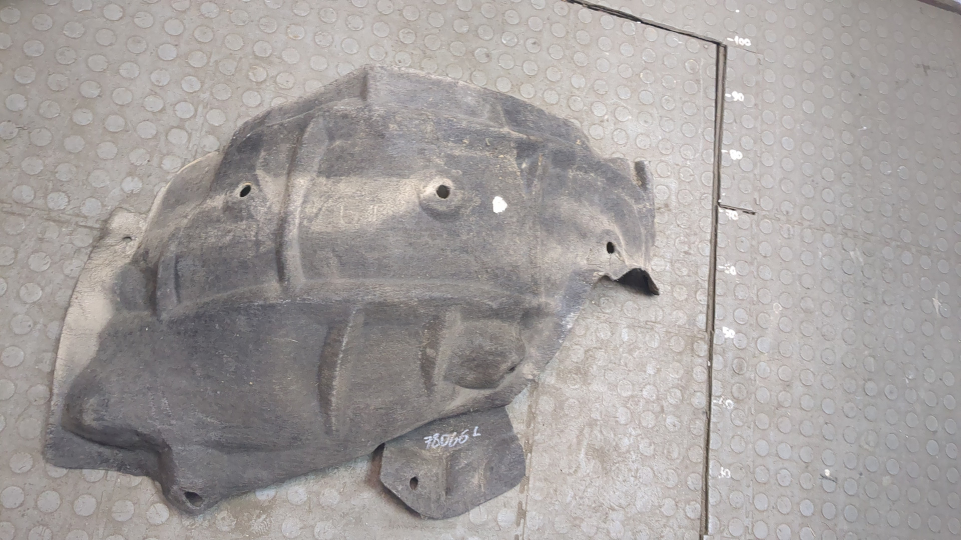 Локер передний левый