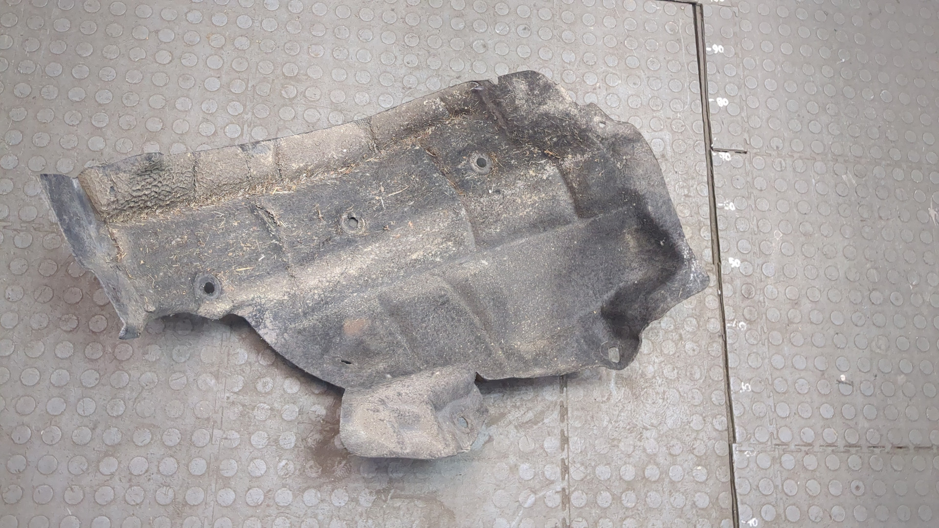 Локер передний левый