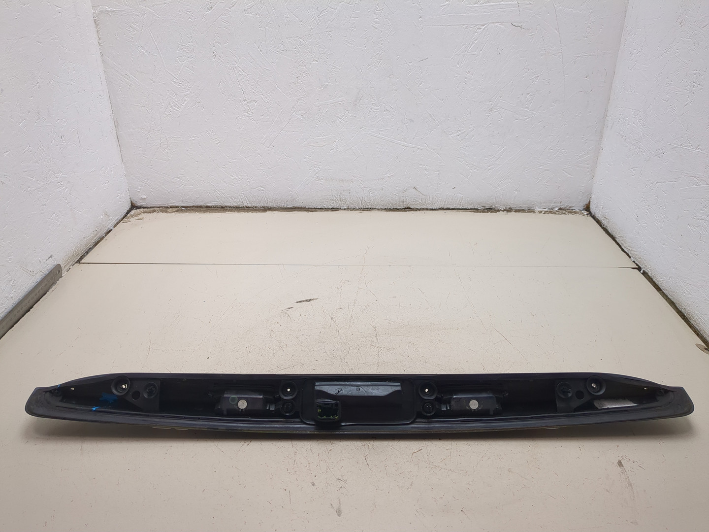 Фонарь подсветки номера