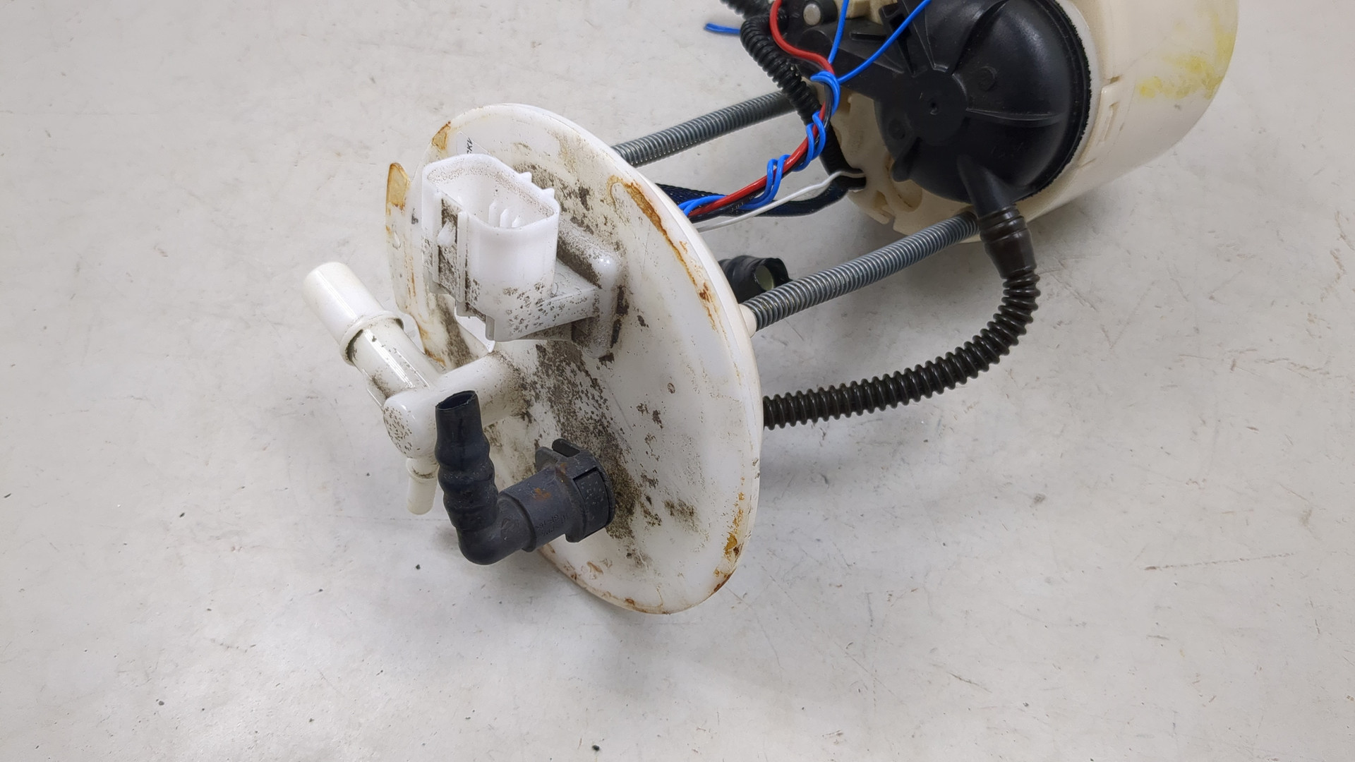 Насос топливный электрический