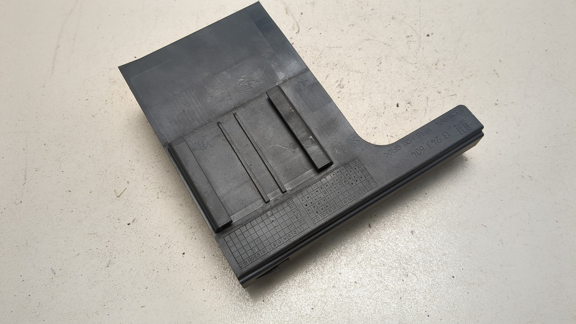 Кронштейн электронного блока управления / контроля