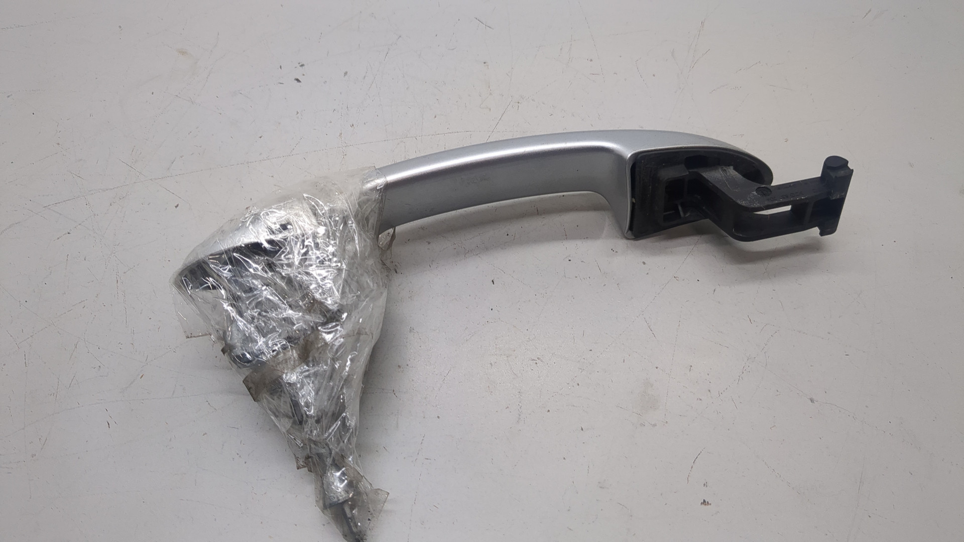 Ручка двери наружная