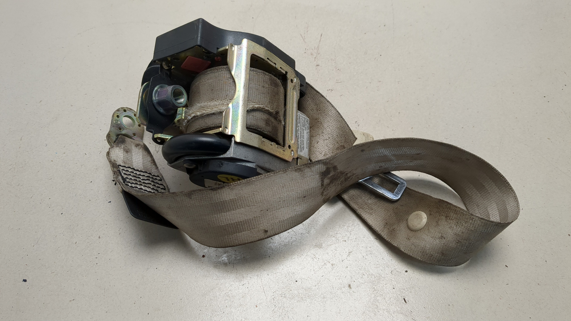 Ремень безопасности