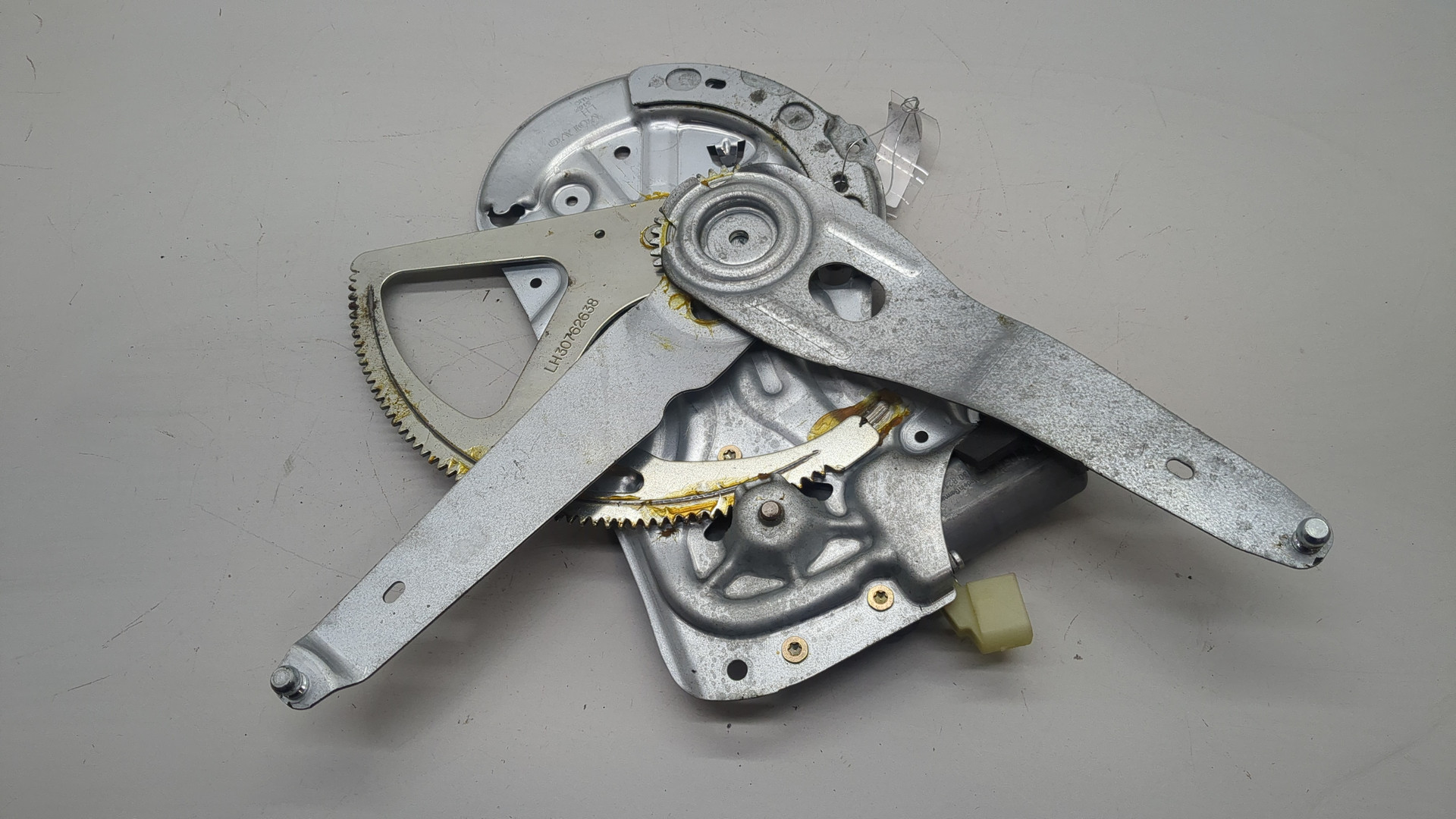 Стеклоподъемник электр. передний левый