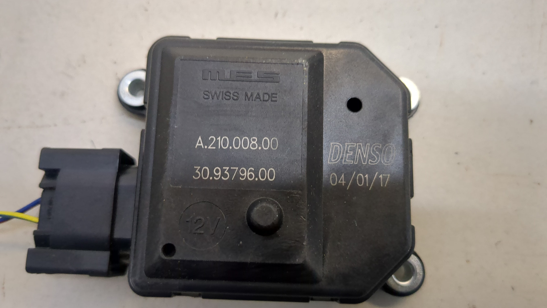 Моторчик заслонки печки