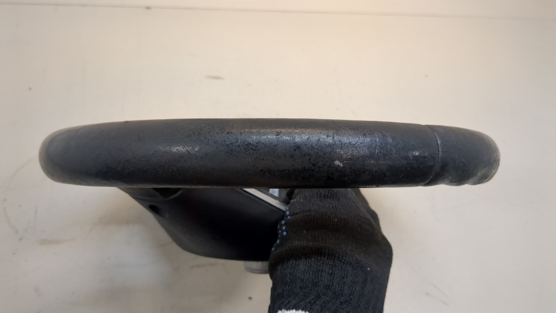 Рулевое колесо (руль)