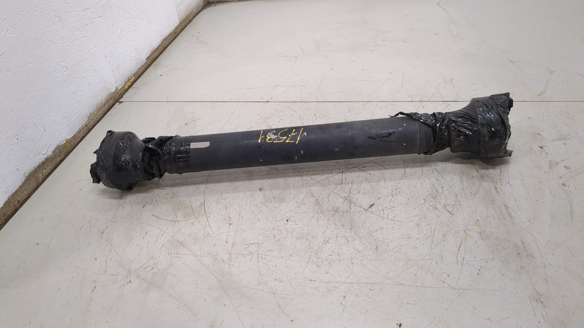 Вал карданный передний