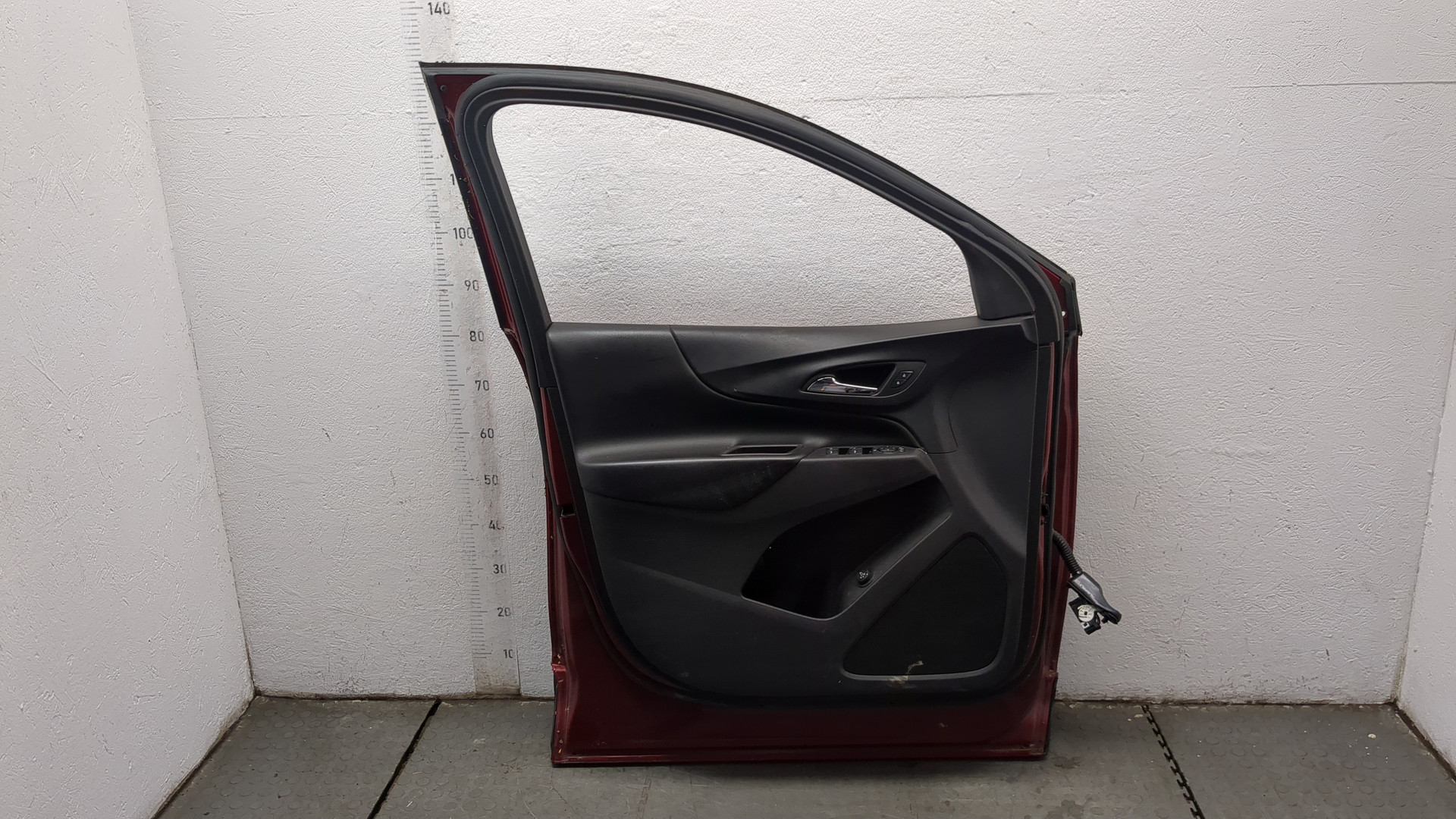 Дверь передняя левая