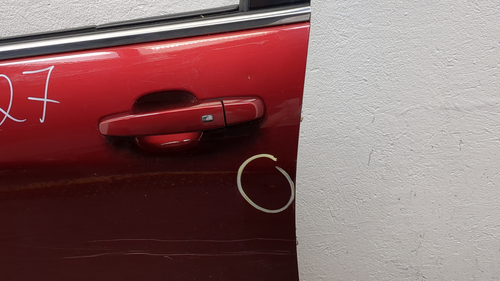 Дверь передняя левая