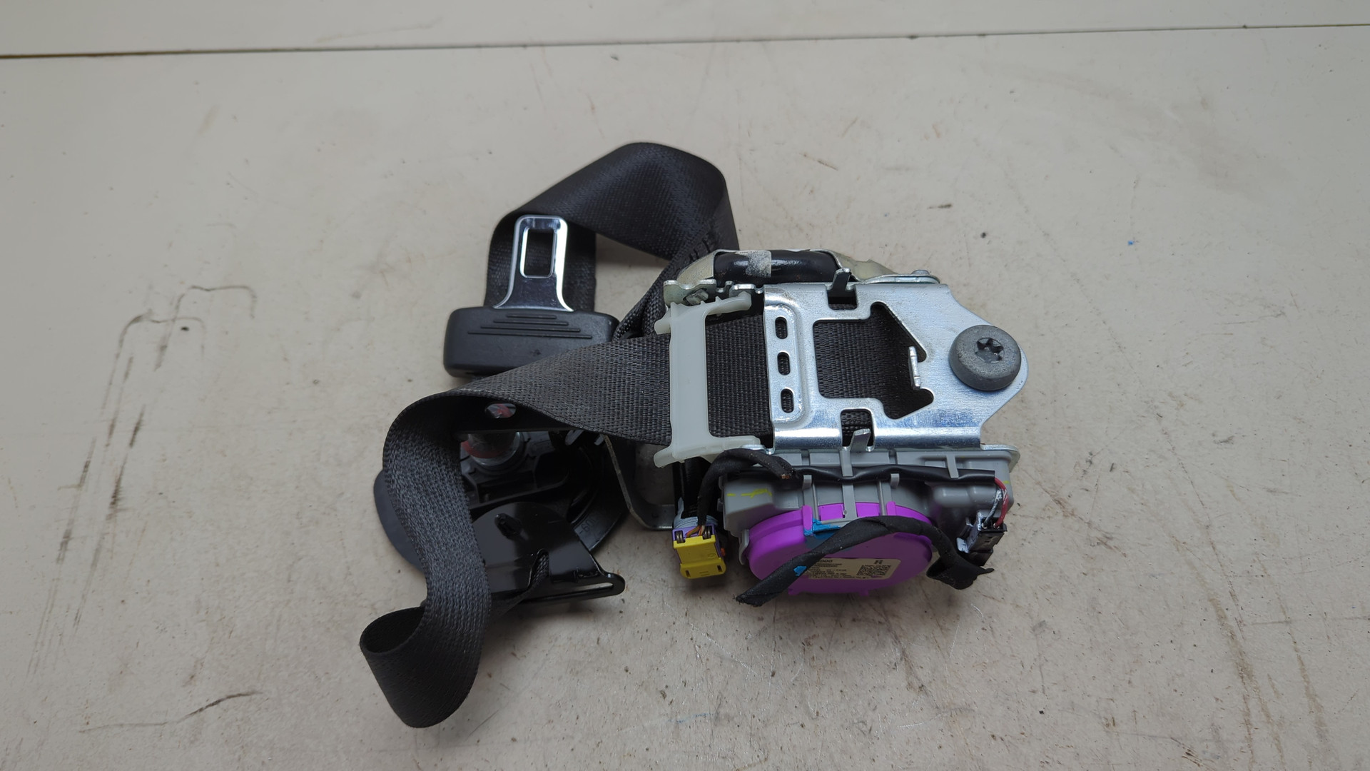 Ремень безопасности