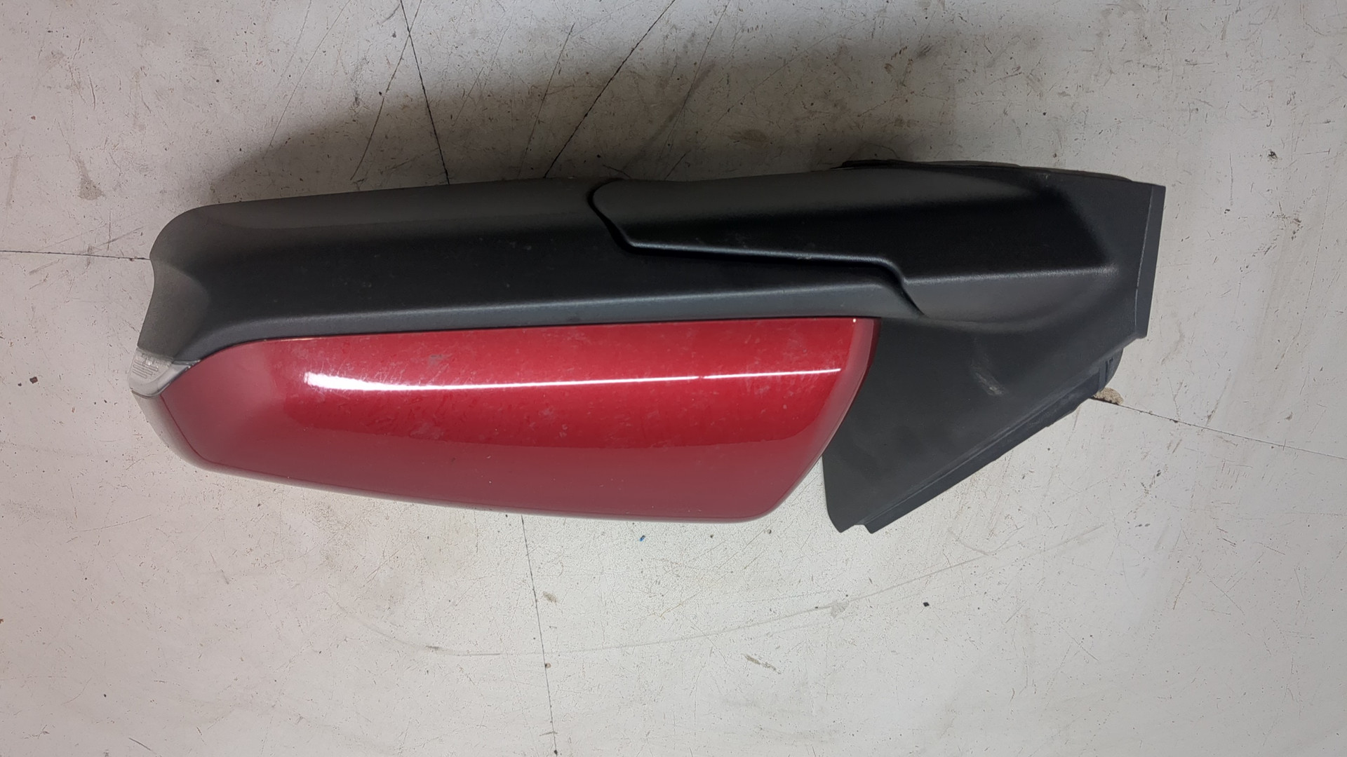 Зеркало левое электрическое