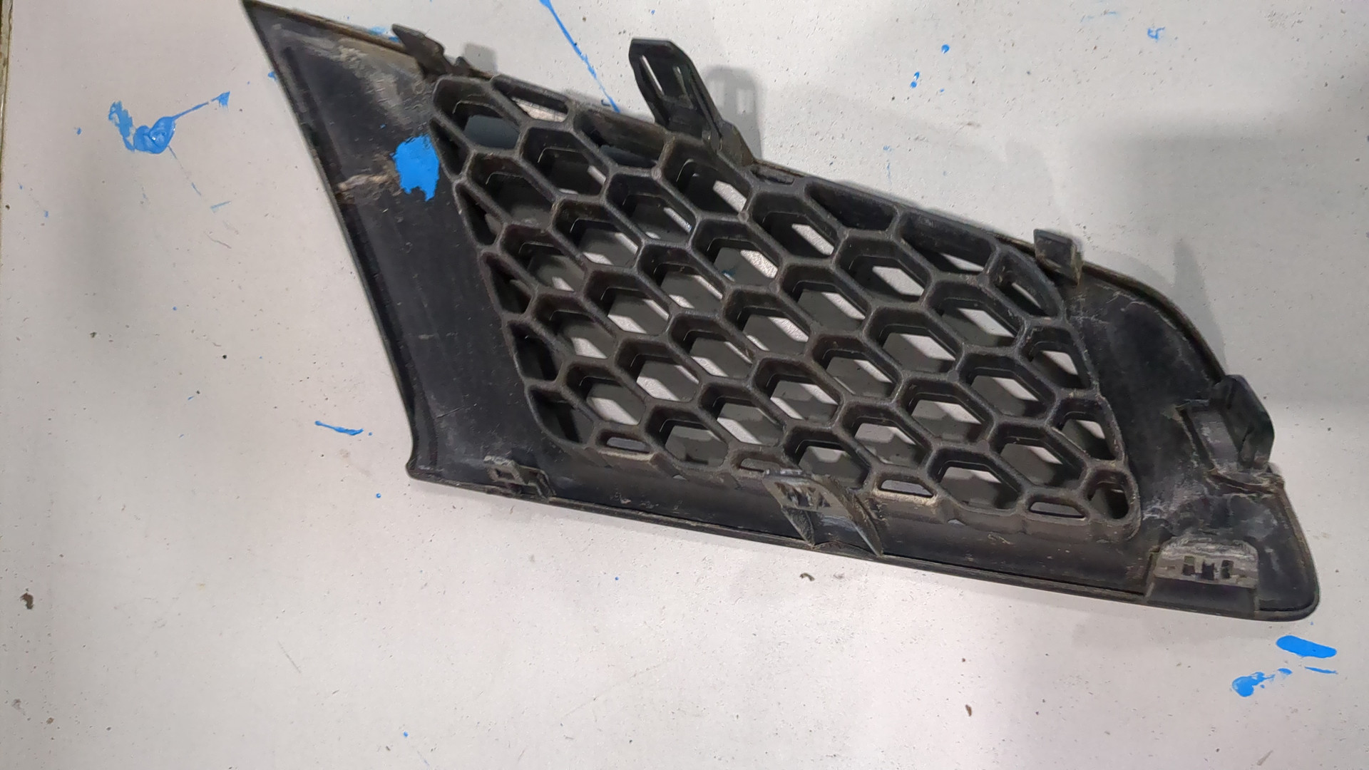 Решетка радиатора