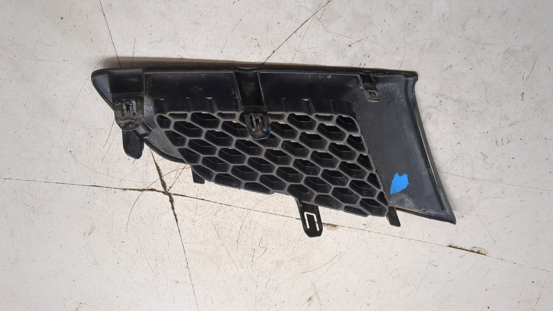 Решетка радиатора