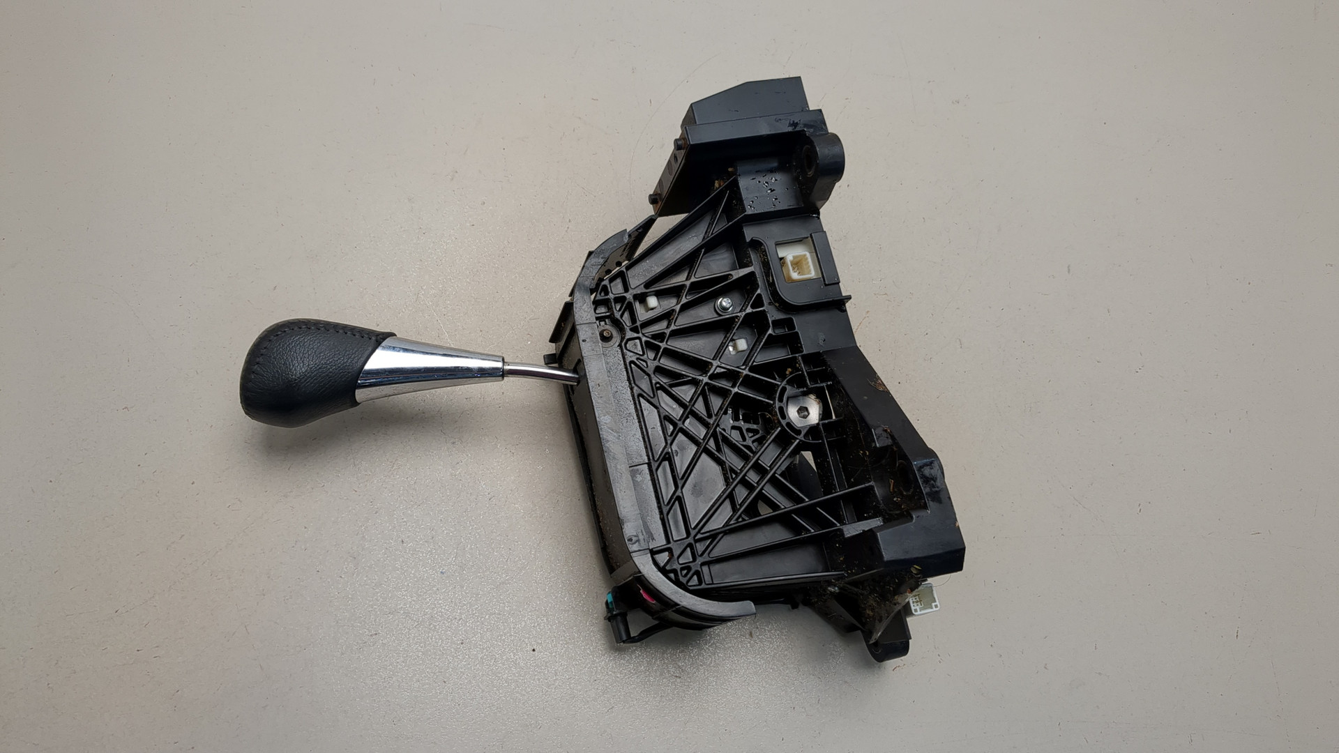 Кулиса МКПП / АКПП