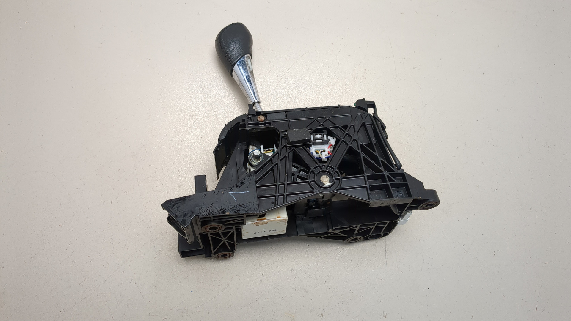 Кулиса МКПП / АКПП