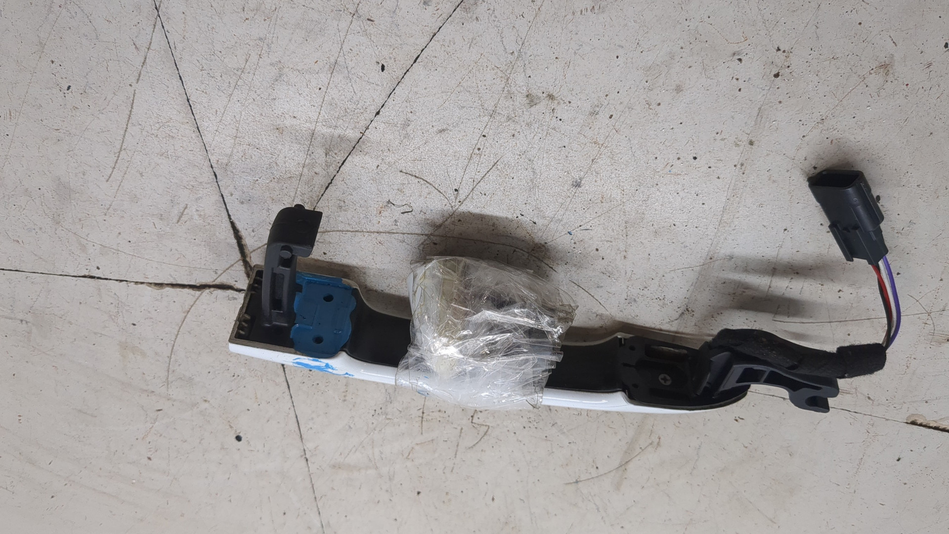 Ручка двери наружная