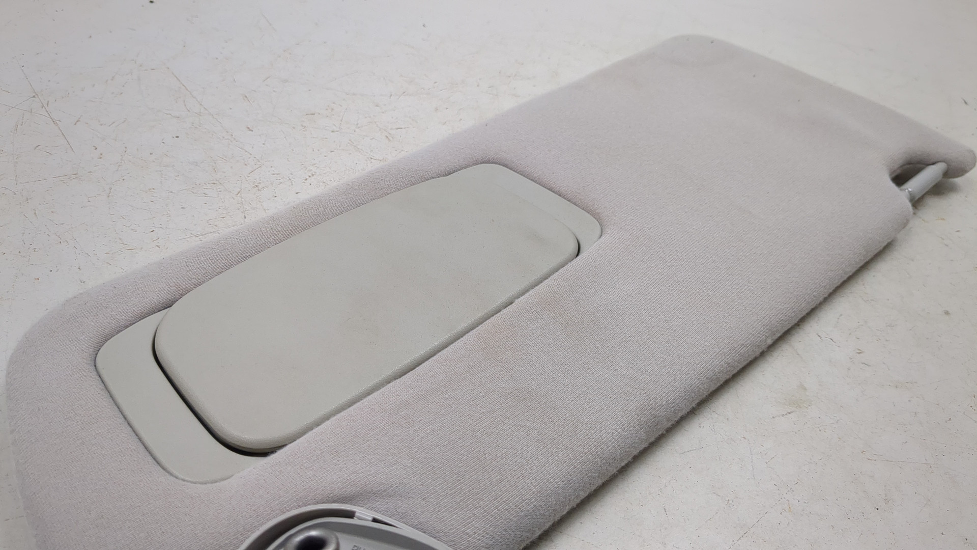 Козырек солнцезащитный