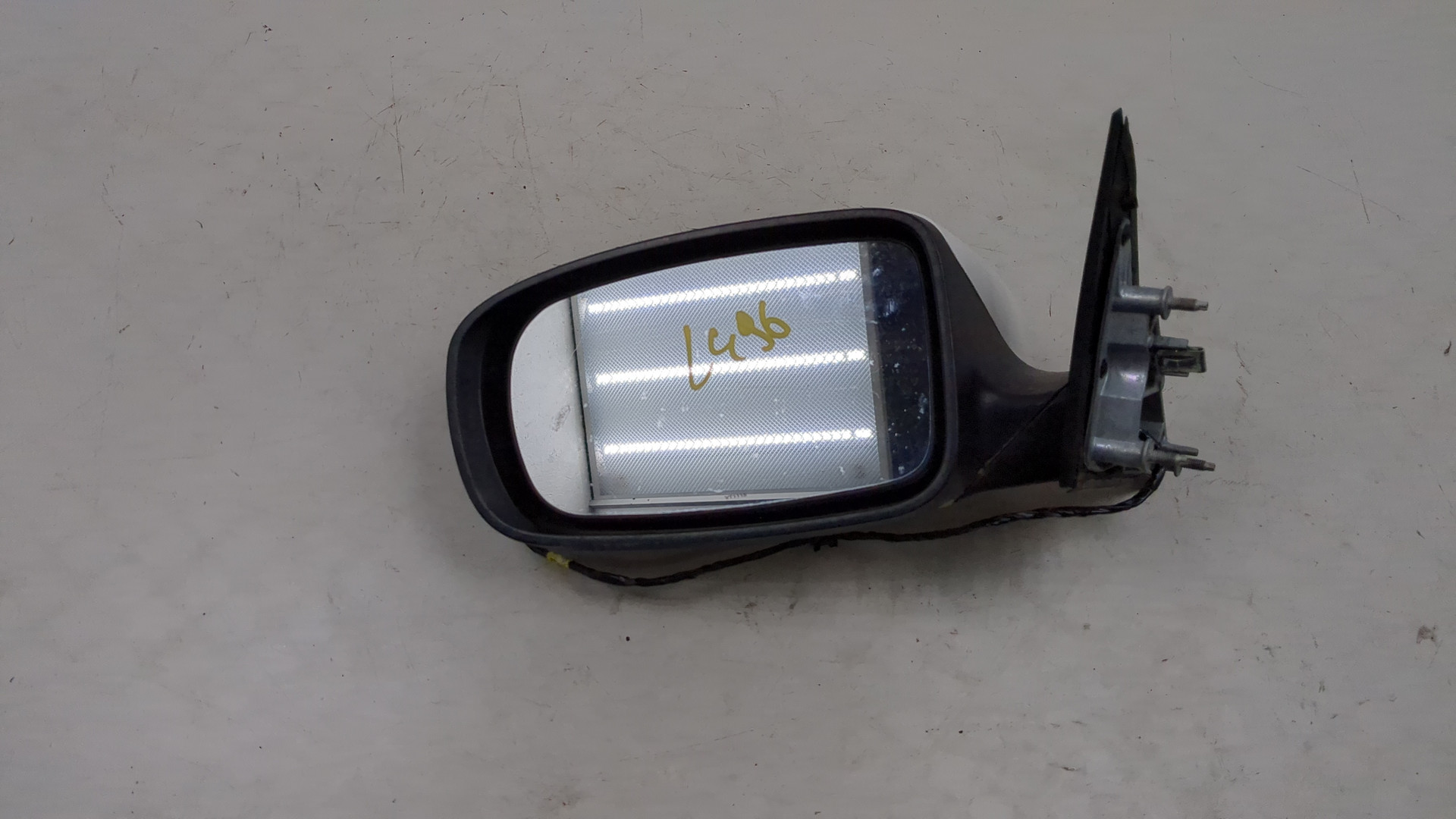 Зеркало левое электрическое