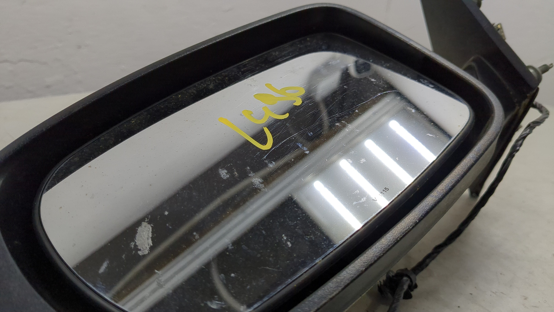 Зеркало левое электрическое