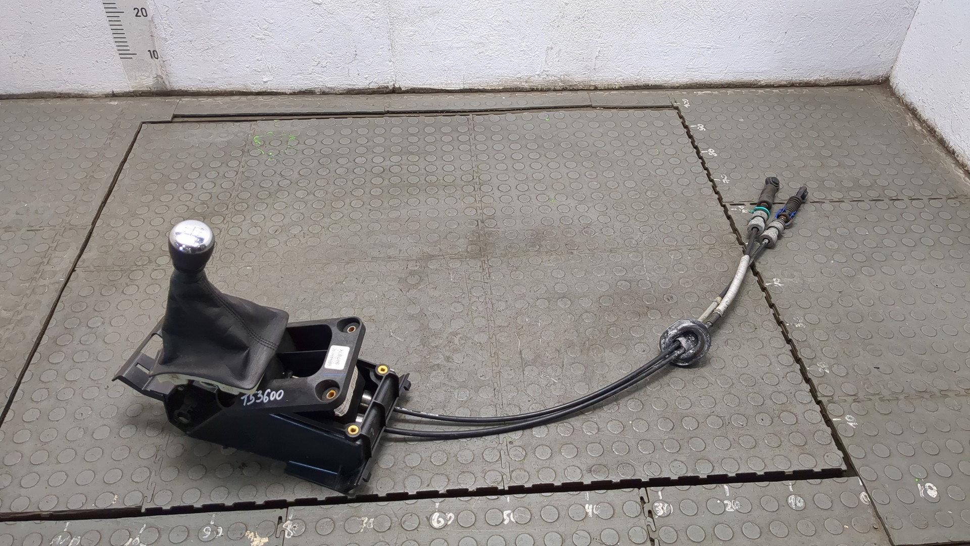 Кулиса МКПП / АКПП