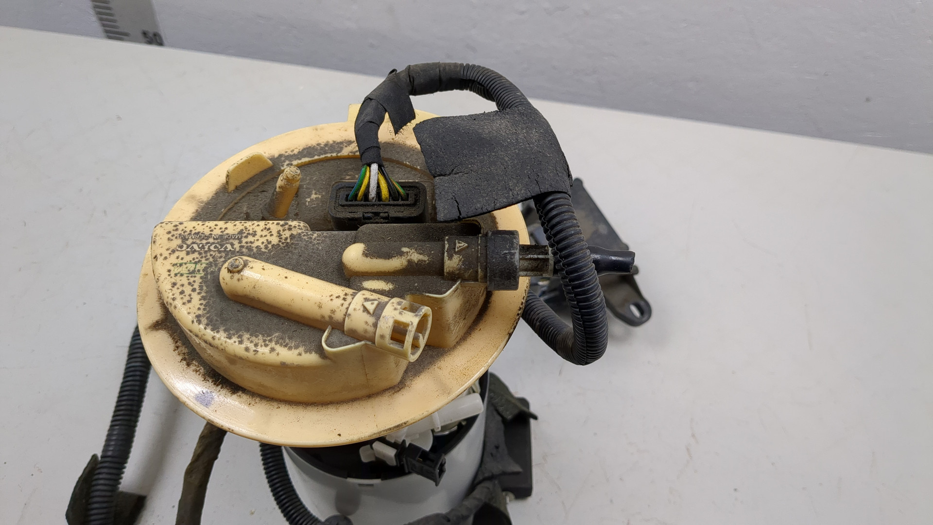 Насос топливный электрический