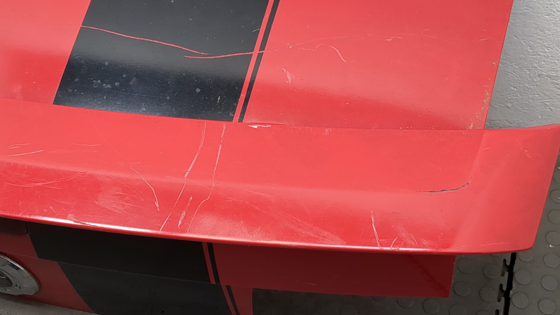 Дверь багажника