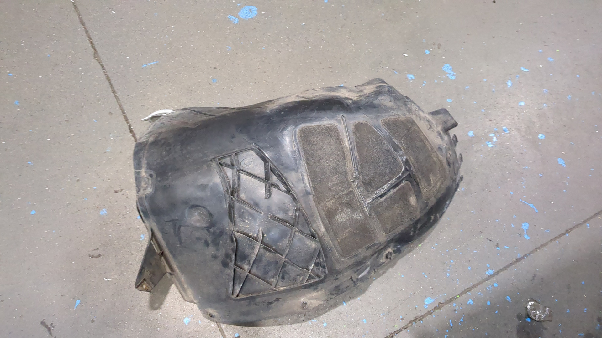 Локер передний левый