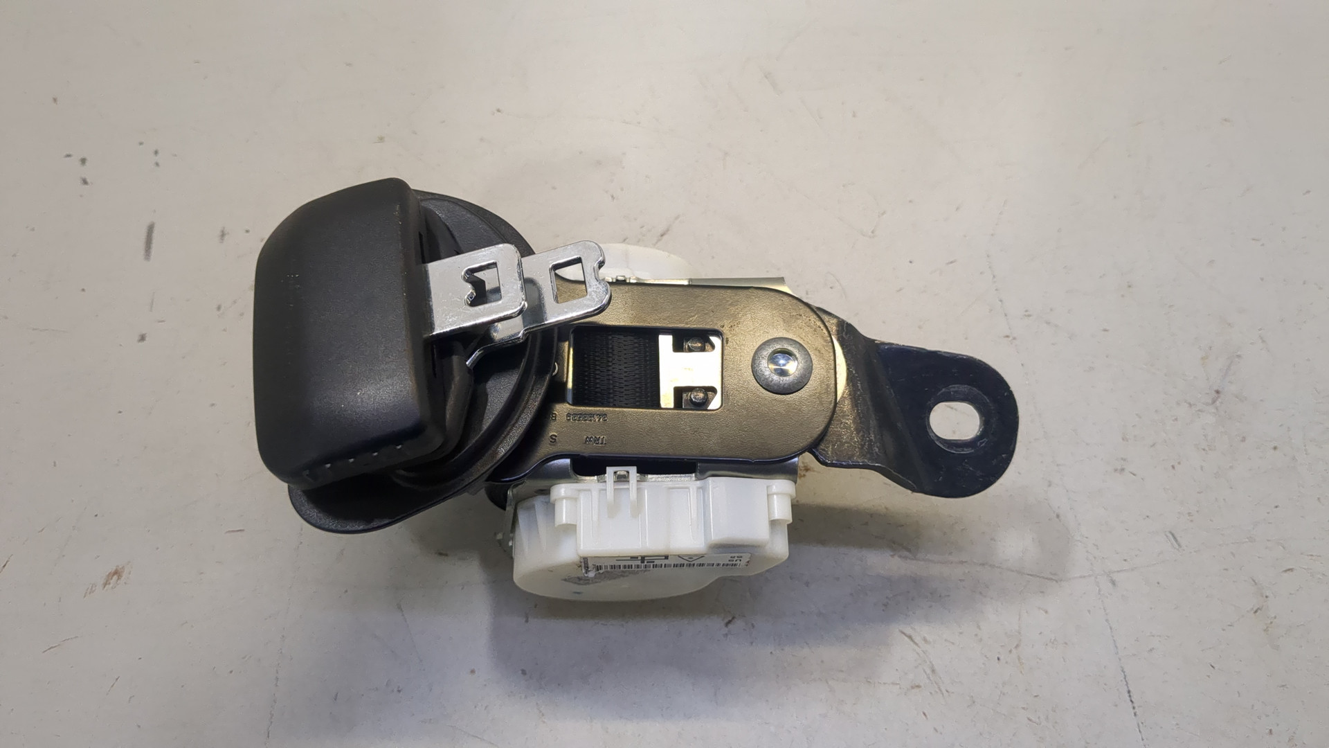 Ремень безопасности