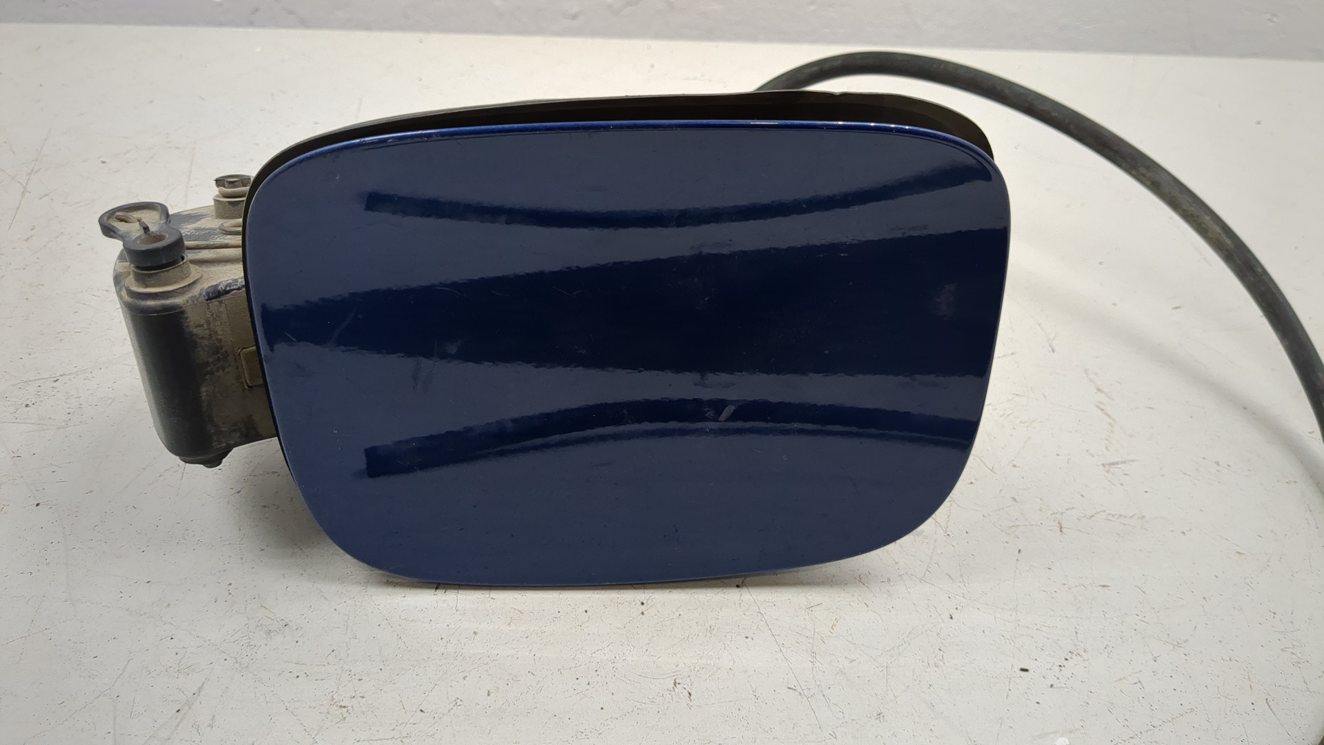 Лючок бензобака