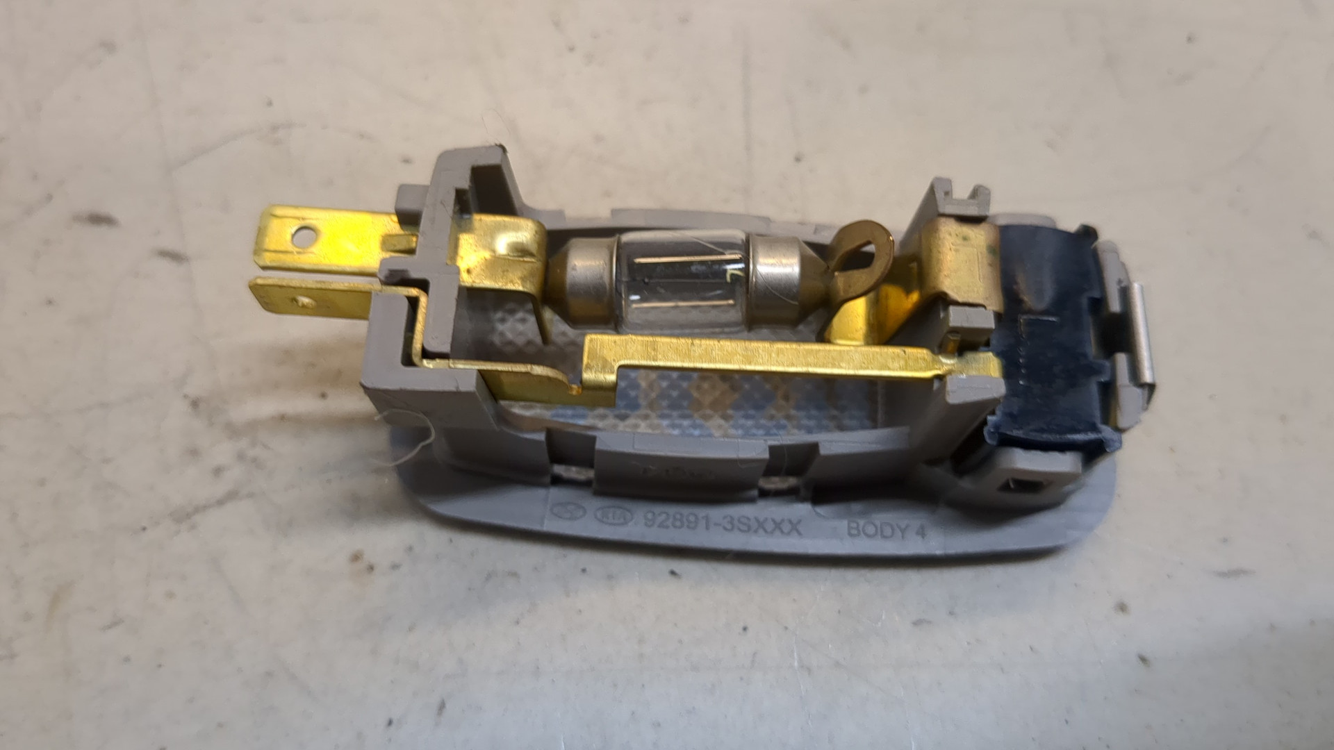 Плафон салонный