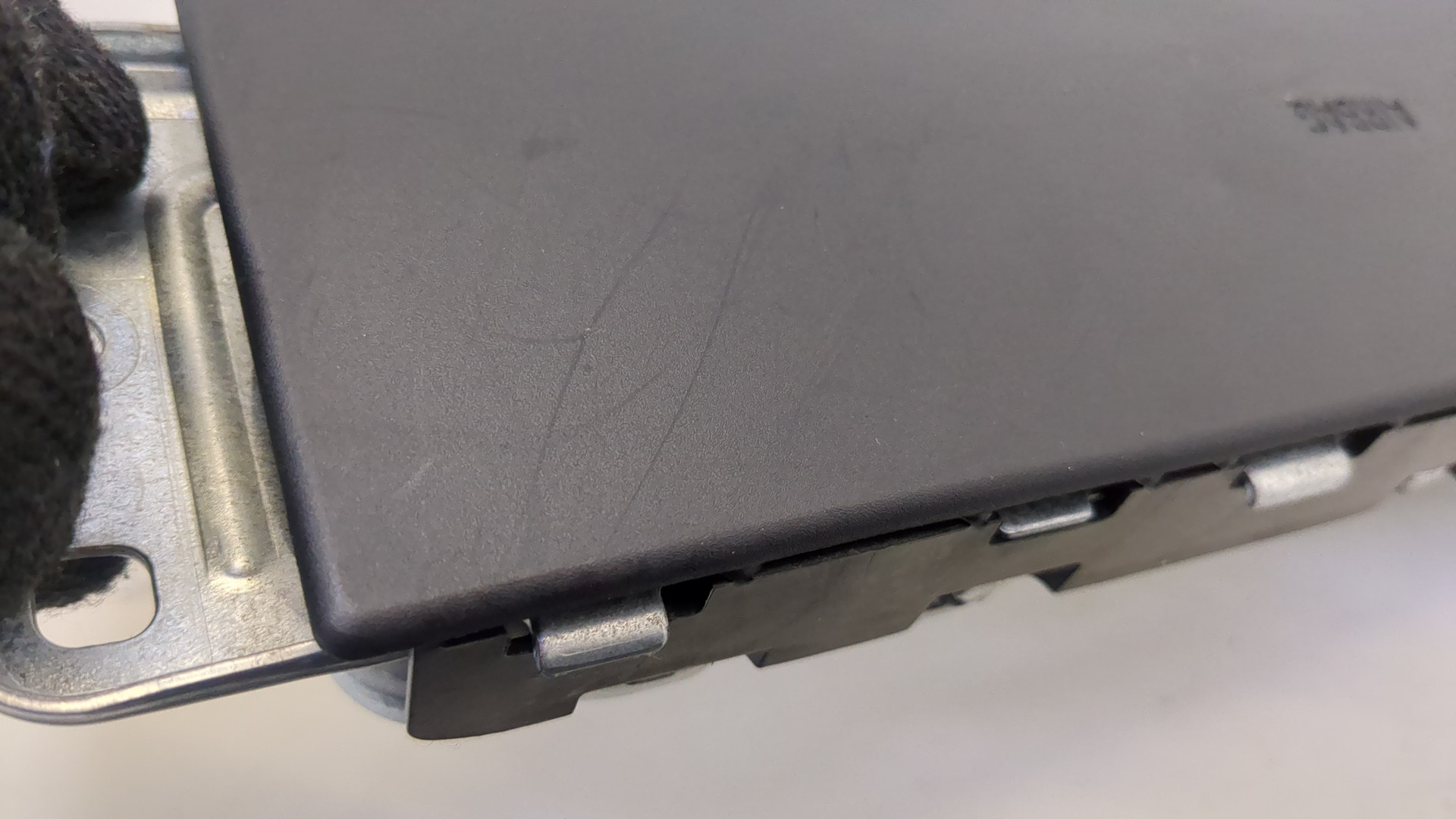 Подушка безопасности нижняя (для колен)