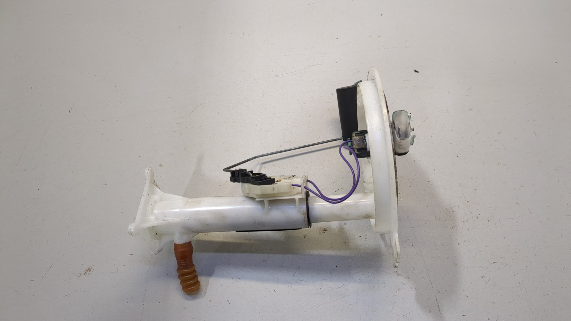 Датчик уровня топлива