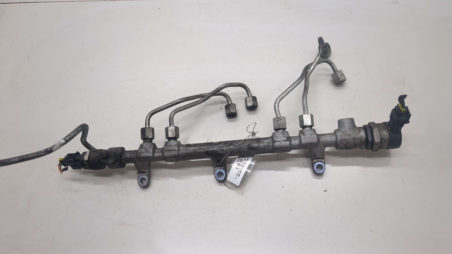 Рейка топливная (рампа)