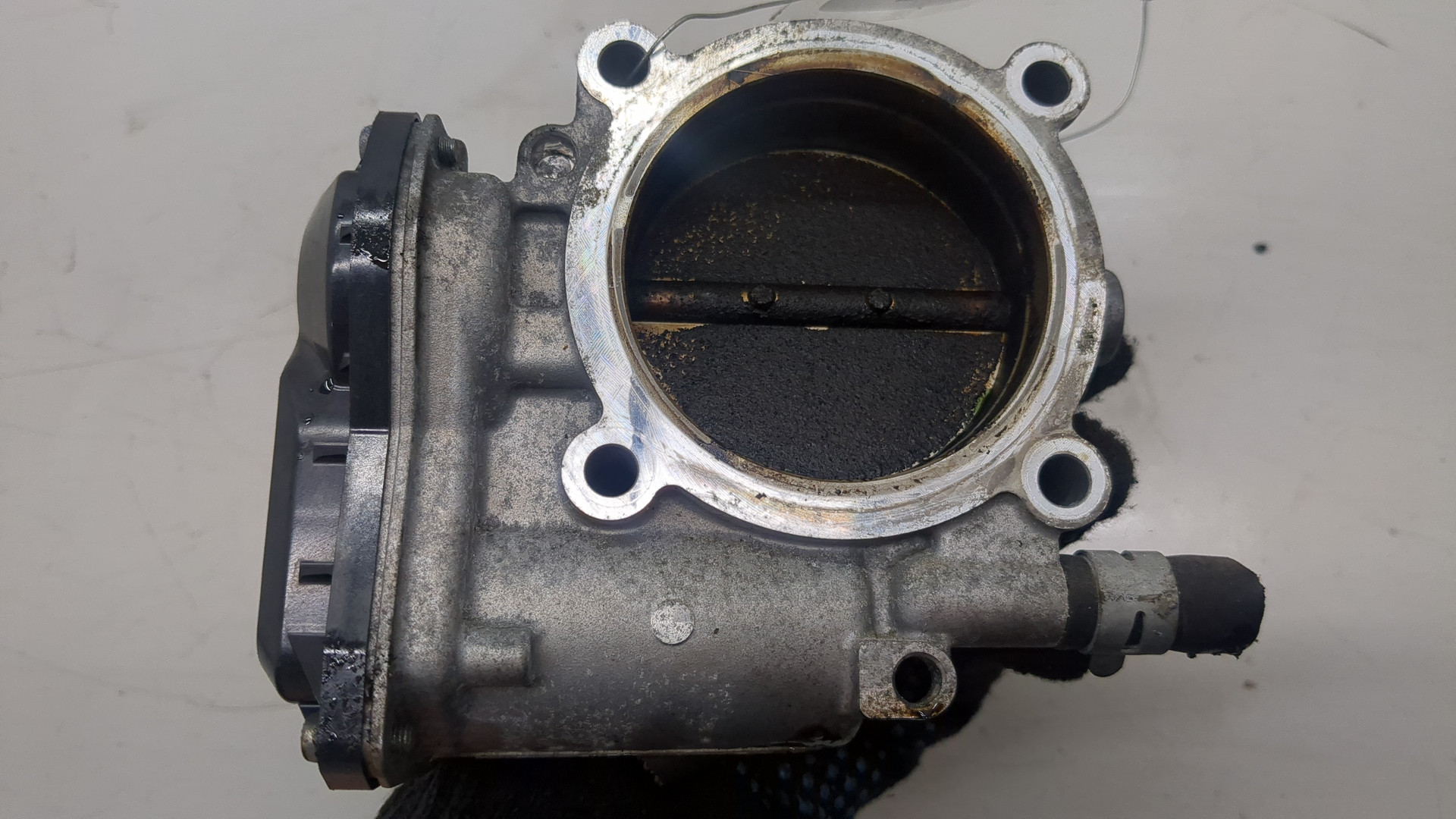 Заслонка дроссельная электрическая