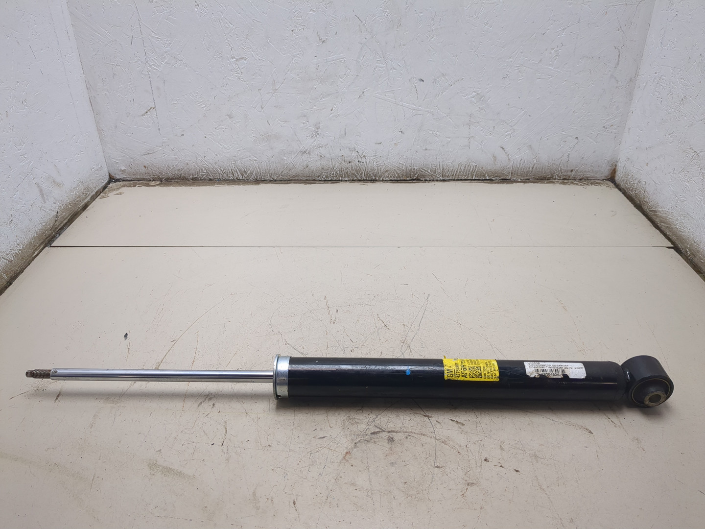 Амортизатор задний (стойка)