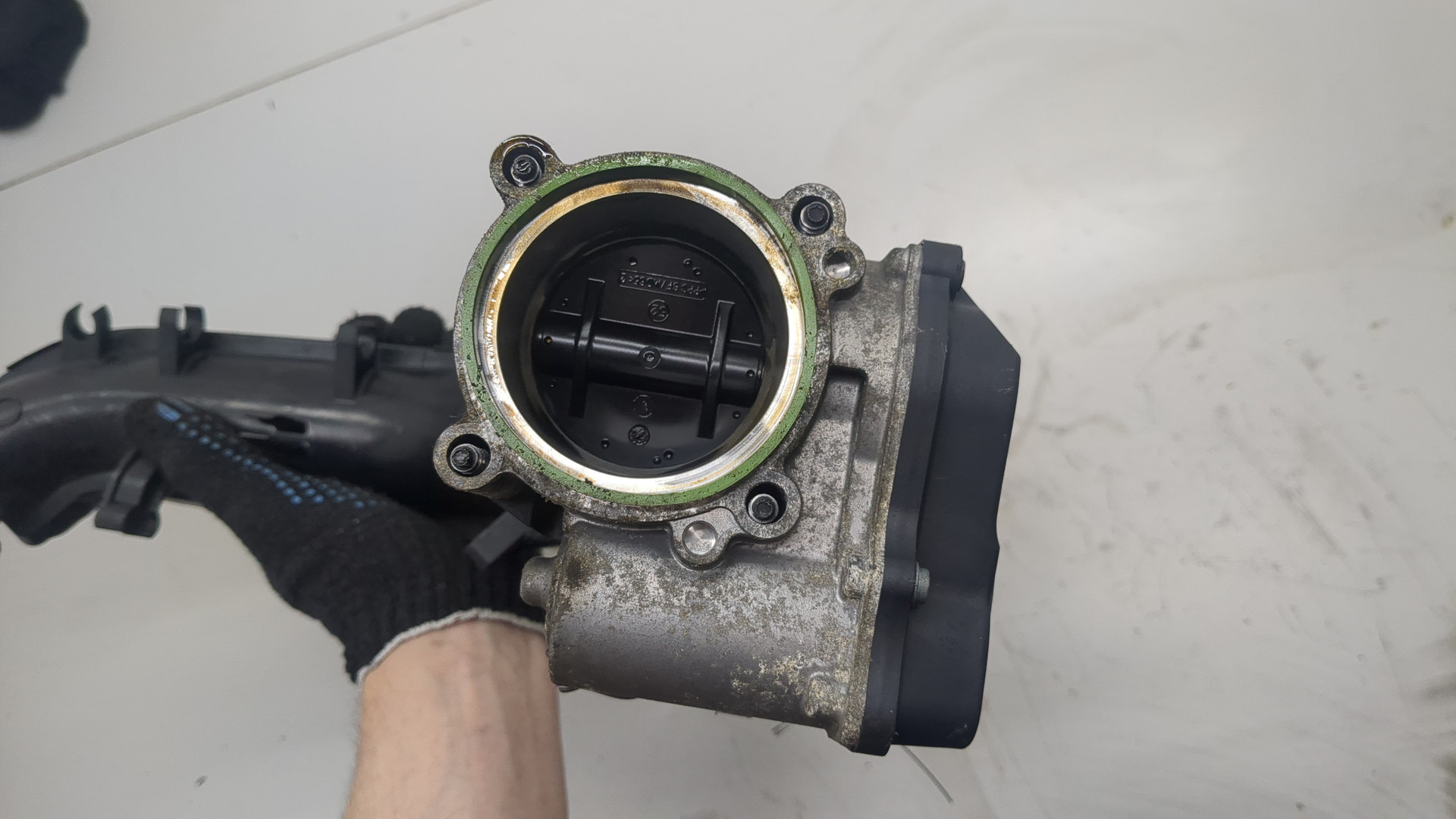 Заслонка дроссельная электрическая