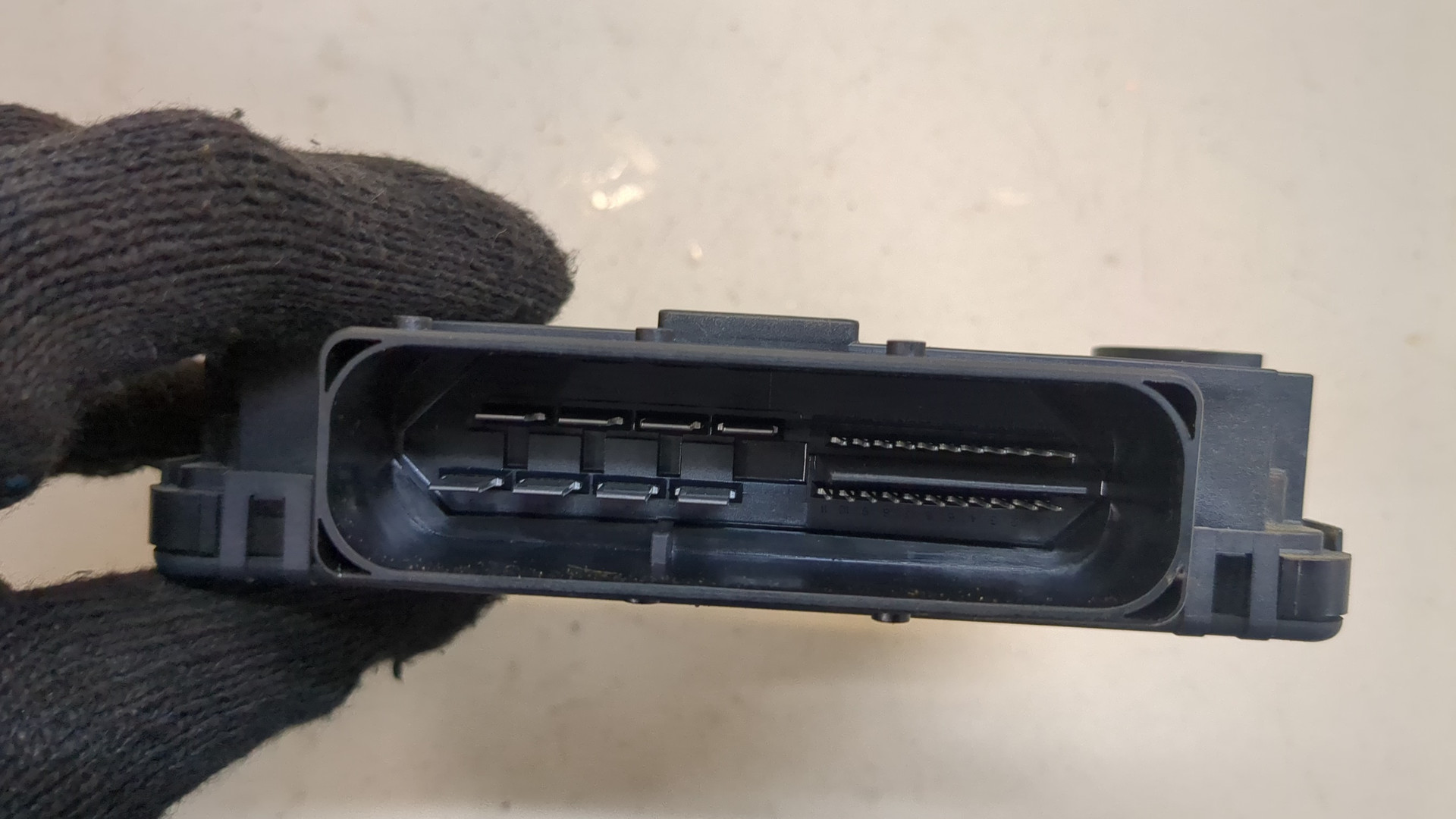 Блок управления парковочным тормозом