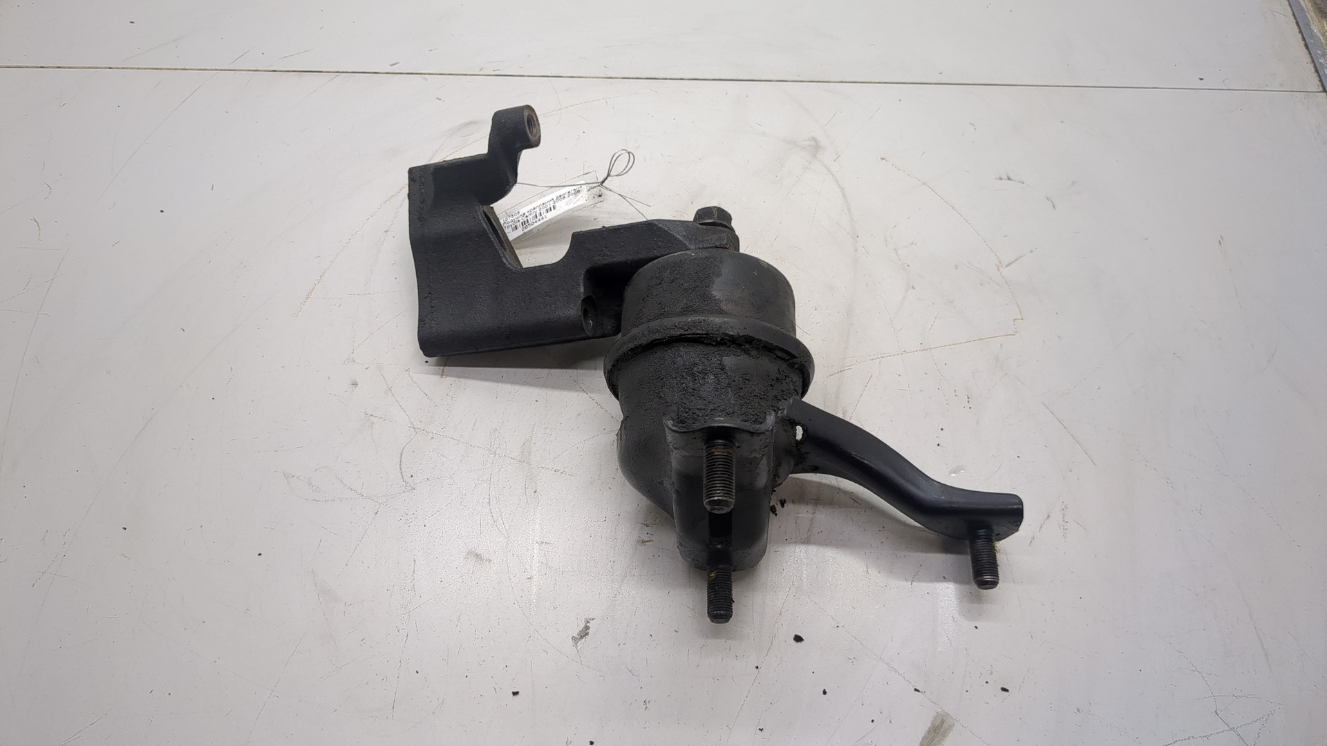 Опора двигателя