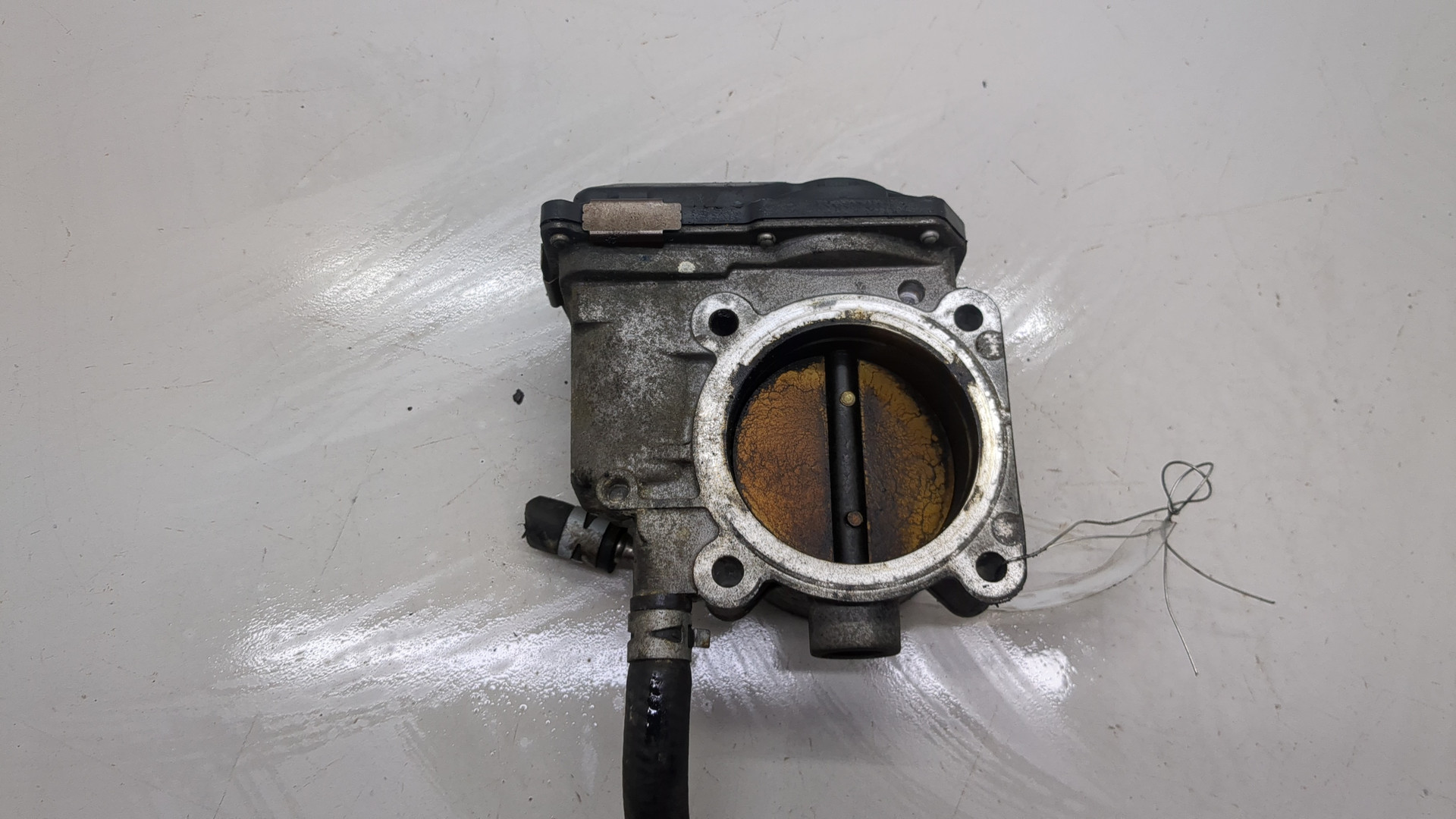 Заслонка дроссельная электрическая