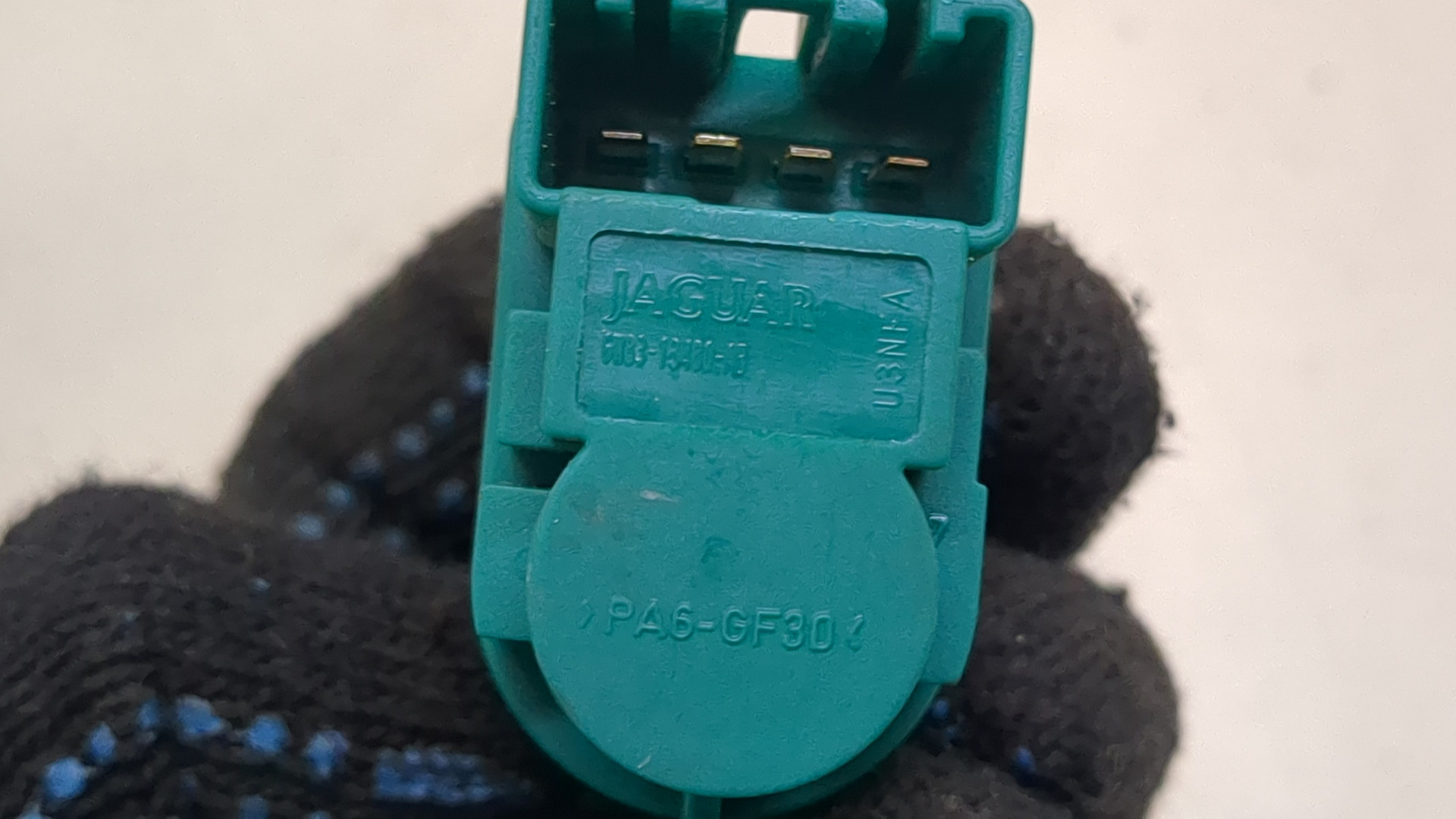 Датчик включения заднего хода